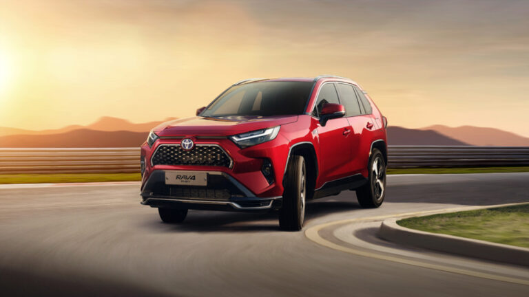 토요타 RAV4
