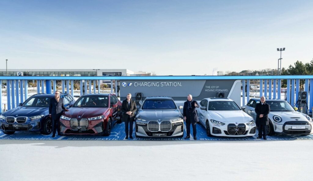 "누구나 이용 가능하다고?" 'BMW 차징 스테이션', 서울 파르나스 호텔에 개소 3 인천 영종도 BMW 차징 스테이션