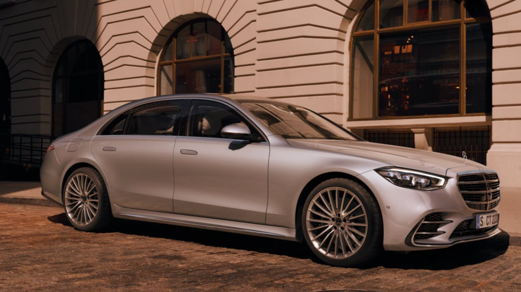 "결국 이렇게 될 줄 알았죠".. 벤츠 이기나 했는데 '역시나' 2 BMW 7시리즈 벤츠 S클래스 판매량