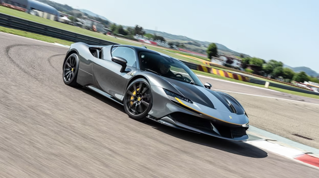 페라리 전기차 2025년 출시