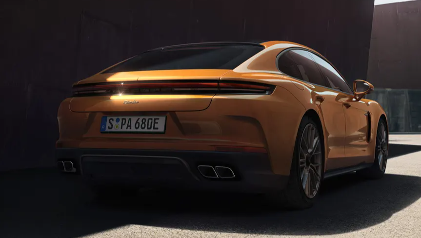 포르쉐 파나메라 풀체인지 공개