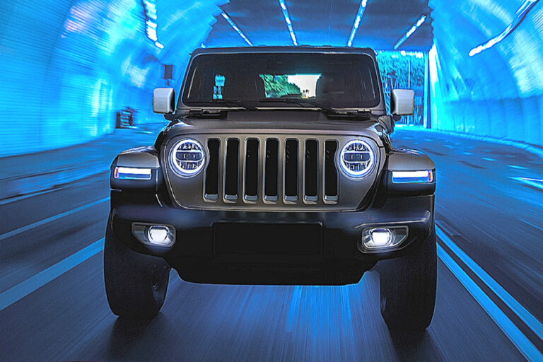 지프 랭글러 전기차 출시