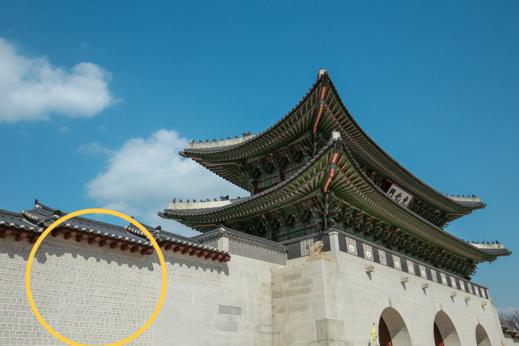 “부모 등골 어떡해요..” 늘어나는 경복궁 복구 비용,하루 얼만가 봤더니 ‘어머나’ 1 경복궁 복구 비용