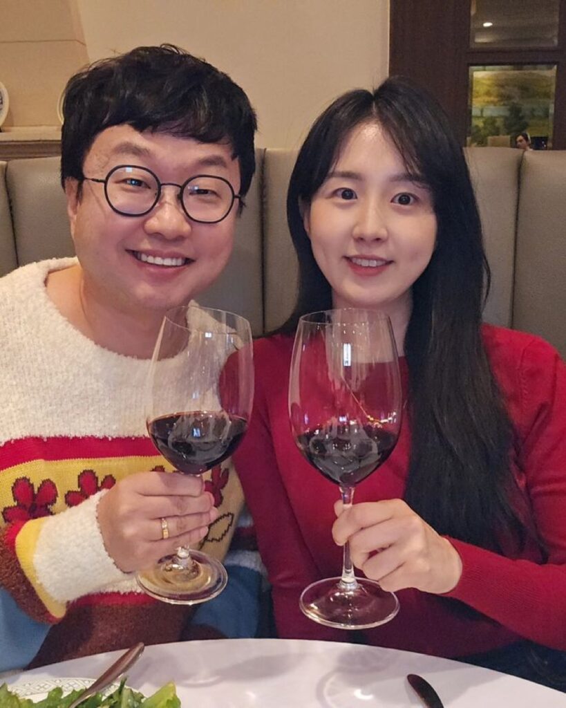 “매니저 아니었나요?!”..17살 연하 아내♥︎와 결혼한 44살 연예인 일상 공개 2 연예인