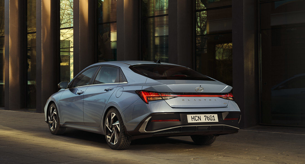 "올해부턴 힘들 줄 알았는데..이런 반전이" 달라진 충돌 평가 '최고 등급' 받은 국산 자동차 5 현대 아반떼 투싼 충돌 평가 최고 등급