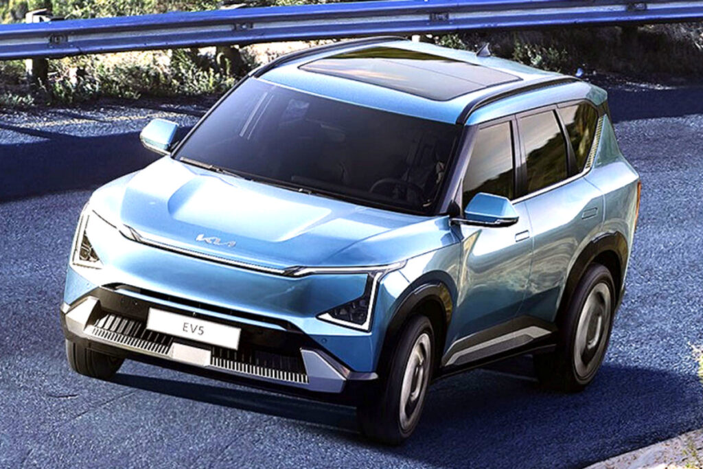 “2천만원대? 720km 맞나요?!” 중국에 먼저 출시한다는 기아 전기 SUV, 한국은 언제쯤? 1 기아 EV5 주행거리