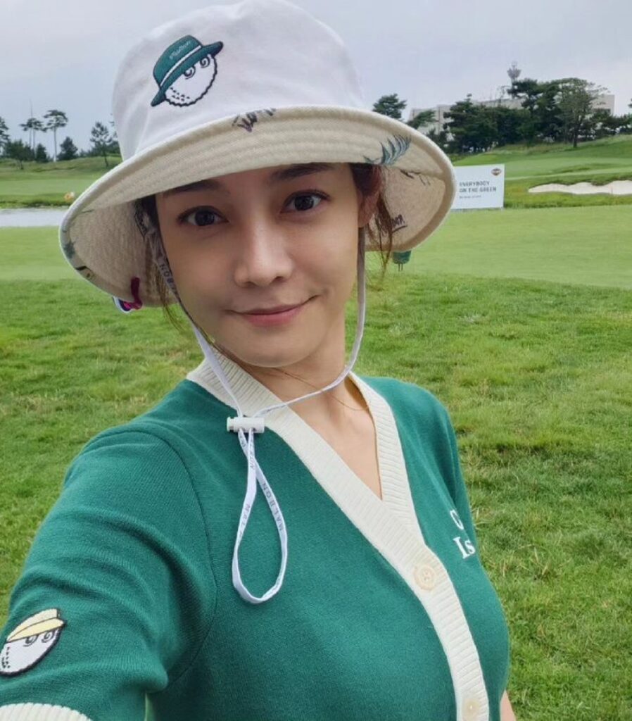 안현모