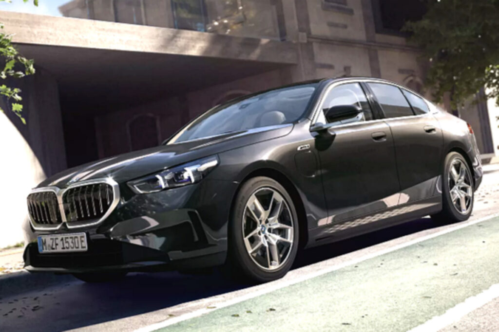 BMW 신형 530e PHEV 국내 출시