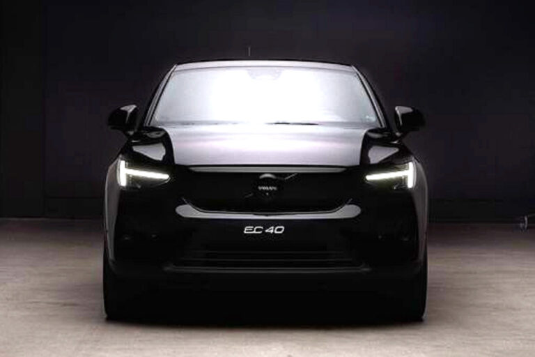 볼보 EC40 블랙 에디션 출시
