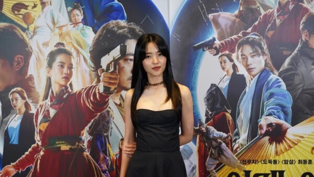어렸을적 굉장한 거짓말쟁이 였던 꼬마♥...연초에 전한 깜짝 소식