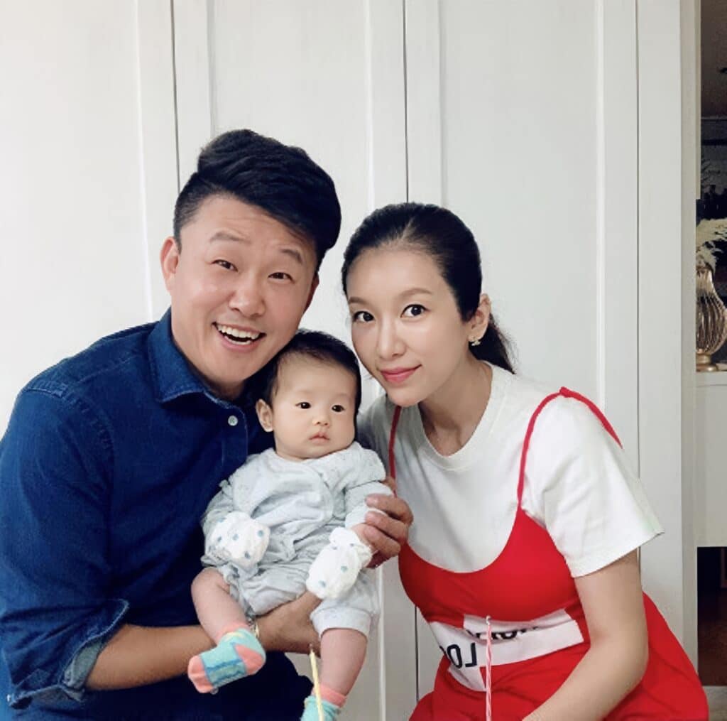 23살 차이 박수홍♥김다예 부부, 3년 만에 전해온 ‘깜짝' 소식 5 박수홍