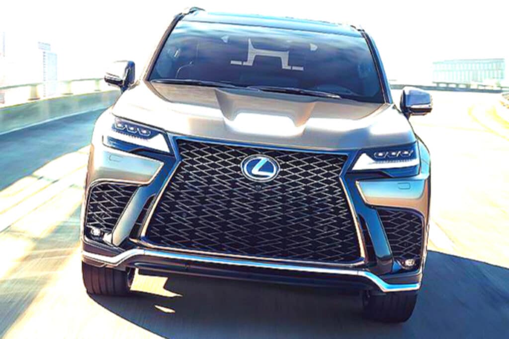 "중동 부자들 필수 차량"..초럭셔리 SUV 국내 상륙 소식에 아빠들 '환장' 1 렉서스 LX 국내 출시