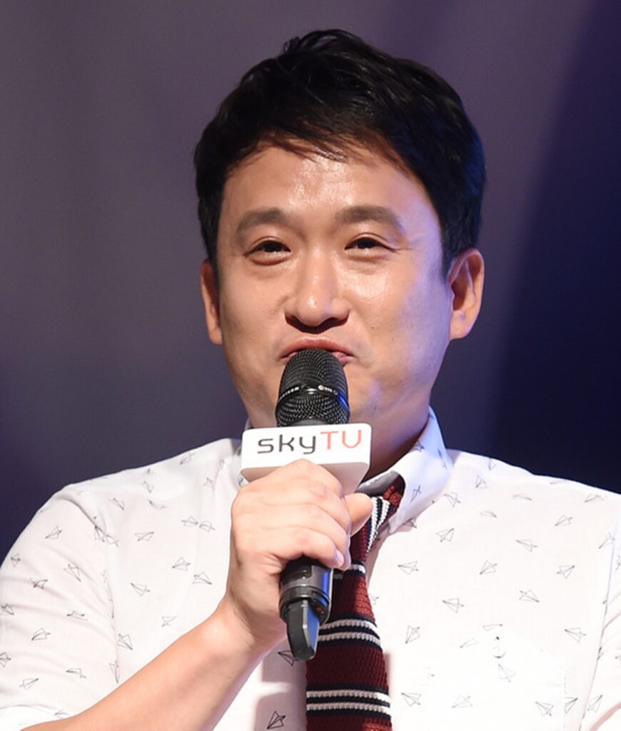"못하는게 뭐야?!"..서울대 나온 연예인 TOP 6, 생각지도 못한 인물에 '깜짝!' 3 서울대