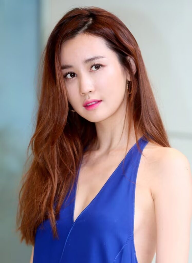 첫 인상 좋지 않았던 톱가수와 결혼에 골인♥ 한국 떠나 수억씩 버는 여배우 근황 2 이다해