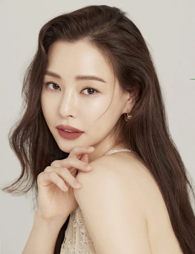 "못하는게 뭐야?!"..서울대 나온 연예인 TOP 6, 생각지도 못한 인물에 '깜짝!' 6 서울대