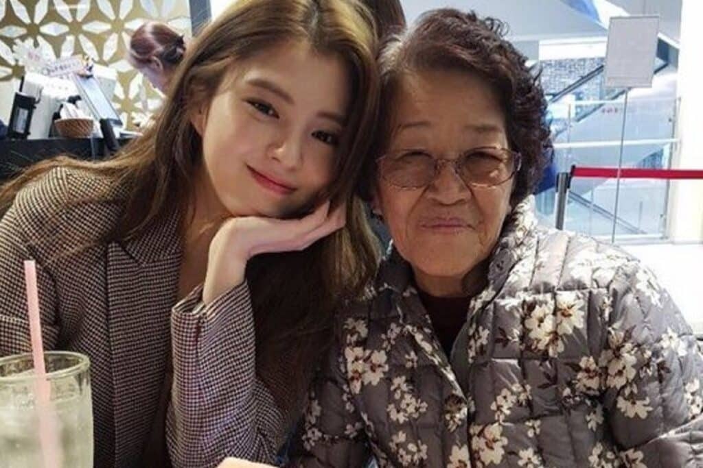 한소희