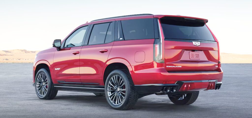 "SUV의 끝판왕 등장"…선공개한 캐딜락 에스컬레이드 V의 '미친' 존재감 6 캐딜락 에스컬레이드 부분변경 출시