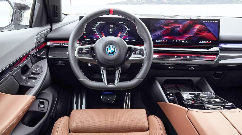 BMW i5 xDrive40 출시