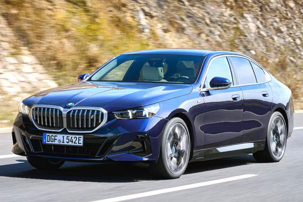 BMW i5 xDrive40 출시