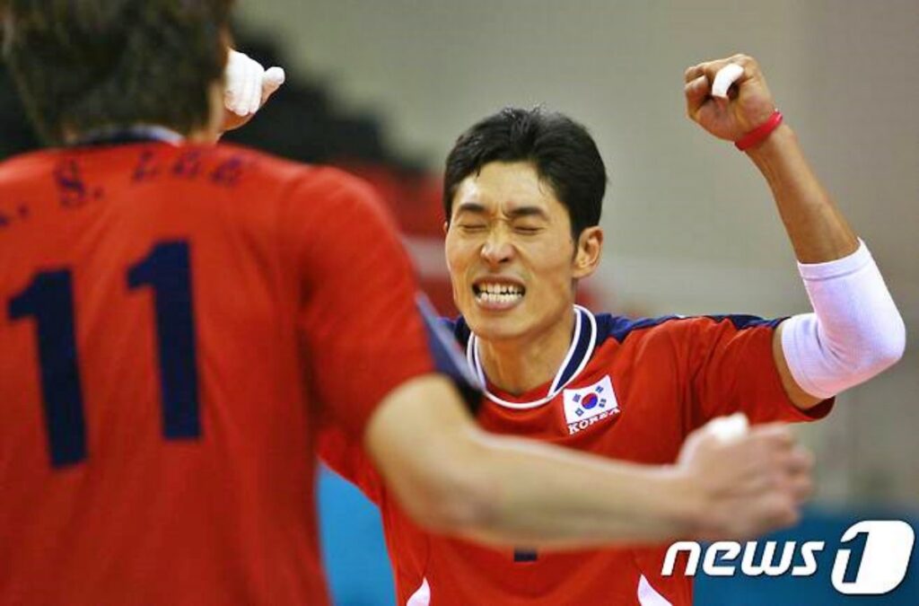 "여기서 보다니 정말 반갑네"..'갈색 폭격기' 신진식, 상상도 못했던 전설의 근황은?! 4 신진식