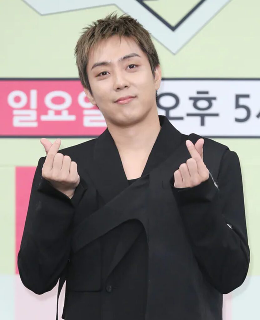 안현모
