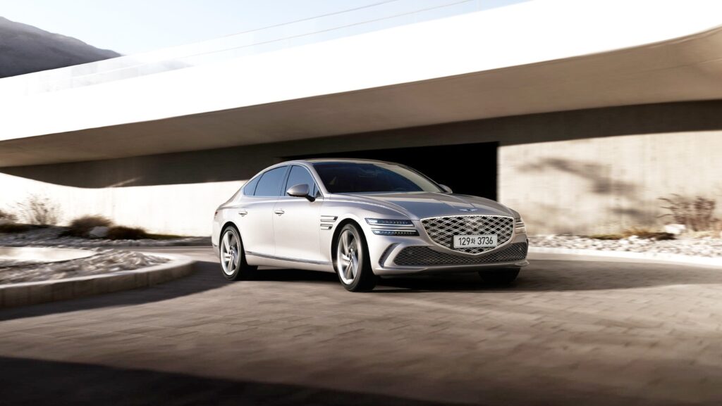 "그랜저? 싼타페? 이번엔 아니었다"..4월 국내 판매 1위한 자동차는? 3 제네시스 4월 국내 판매량