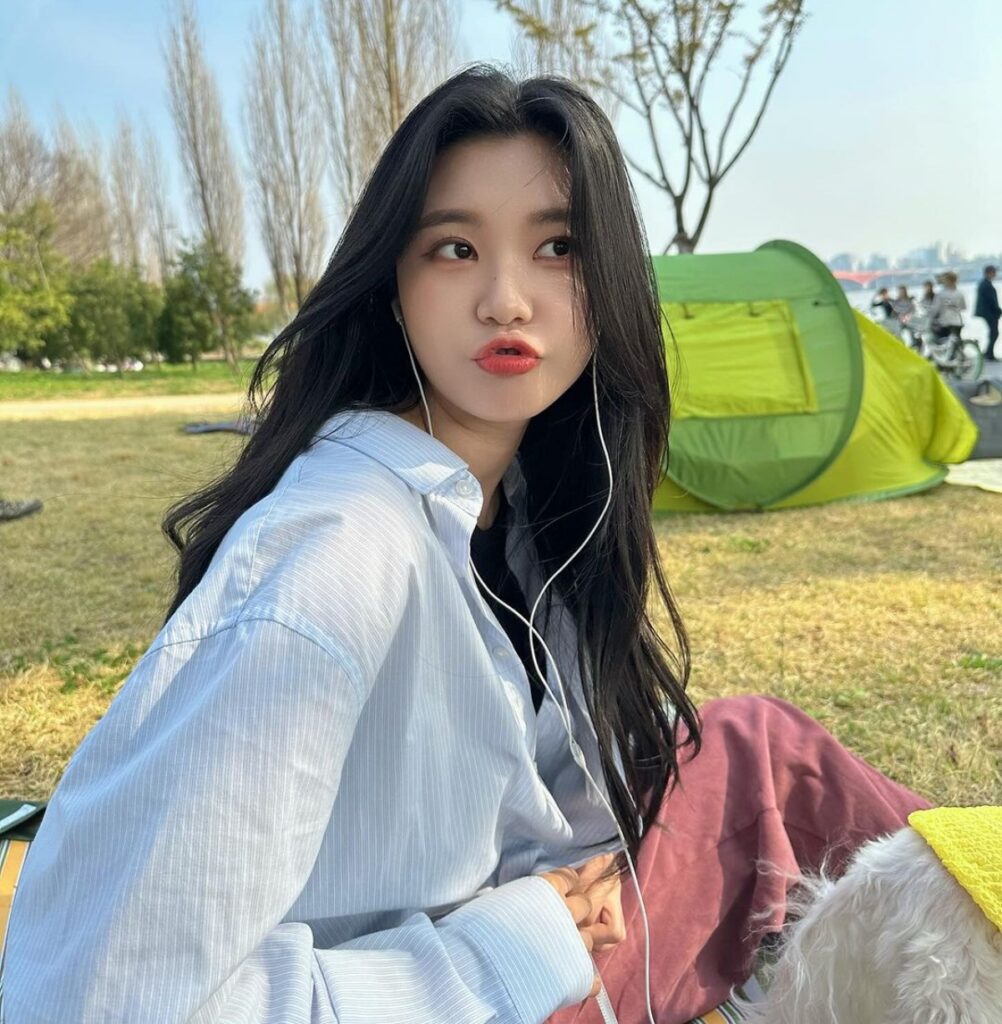 "말도 안돼! 같은 사람 맞아?!"..전국노래자랑서 '찔레꽃' 불러 우승한 20살 여성, 근황 살펴보니… '어머나' 4 강승연