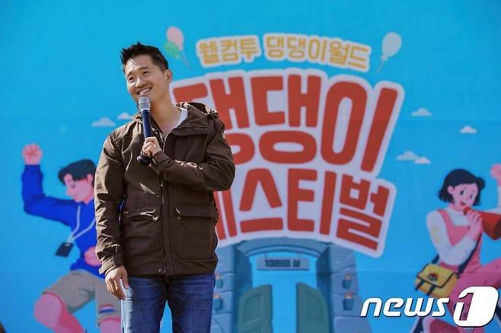 "도대체 무슨 일이 있었던거야?!"..개통령 강형욱, 퇴사한 직원들이 남긴 리뷰에 '화들짝' 6 강형욱