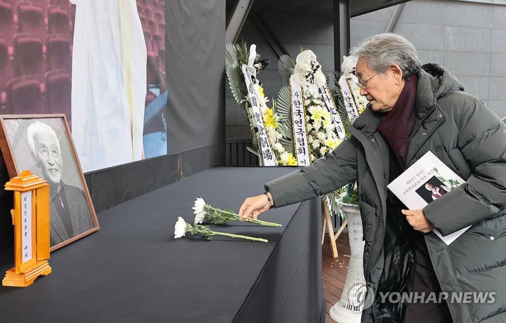 "어떻게 이런일이.." 23년 전 작성된 전무송 유언장, 오늘날 가족들 '깜짝' 놀란 이유는? 9 전무송