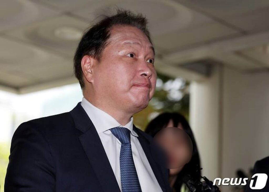 "그때부터 시작된 거구나"..세기의 이혼 최태원·노소영, 39년 전 첫 만남도 '화제' 2 최태원