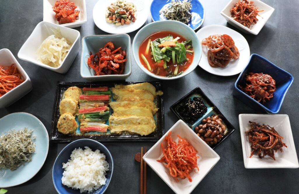 "미국가서 식당차려야 하나?!"..베컴도 홀딱 반한 '한국의 맛', 뉴욕서 초대박 소식 전해졌다 7 한식