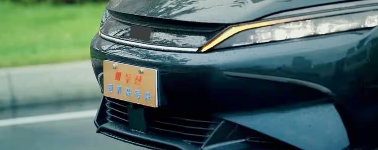 "이것이 북한산 전기차?!".. BYD 자동차 닮은 北 전기차 공개, 주행거리 실화?! 2 북한 마두산 전기차 주행거리