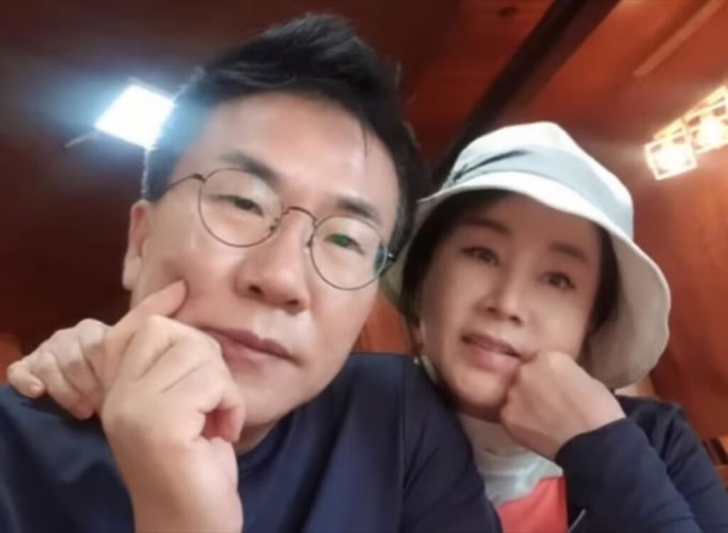 '얼마나 힘들었으면'..유영재에 '강제추행' 당한 선우은숙 친언니, 불과 몇 개월 만에 전해진 안타까운 소식 2 선우은숙