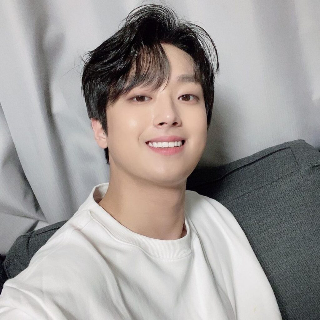"이찬원도 박서진도 홀딱 반했다♥".. 장윤정의 또 다른 매력에 빠져버린 트로트 가수들, 어떻게 이렇게까지 4 장윤정
