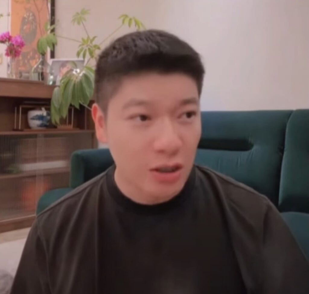 비정상회담