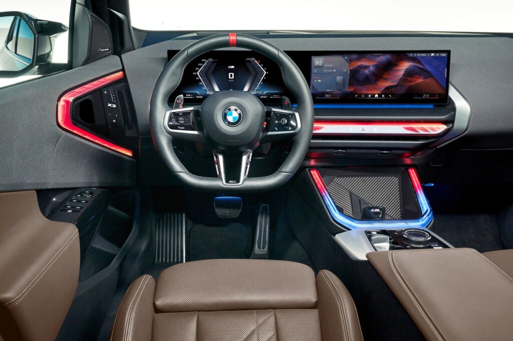 "확 바뀐 모습에 깜짝 놀랐다"..마침내 선보인 BMW 역작, 키드니 그릴 실화?! 5 2025 BMW X3 출시
