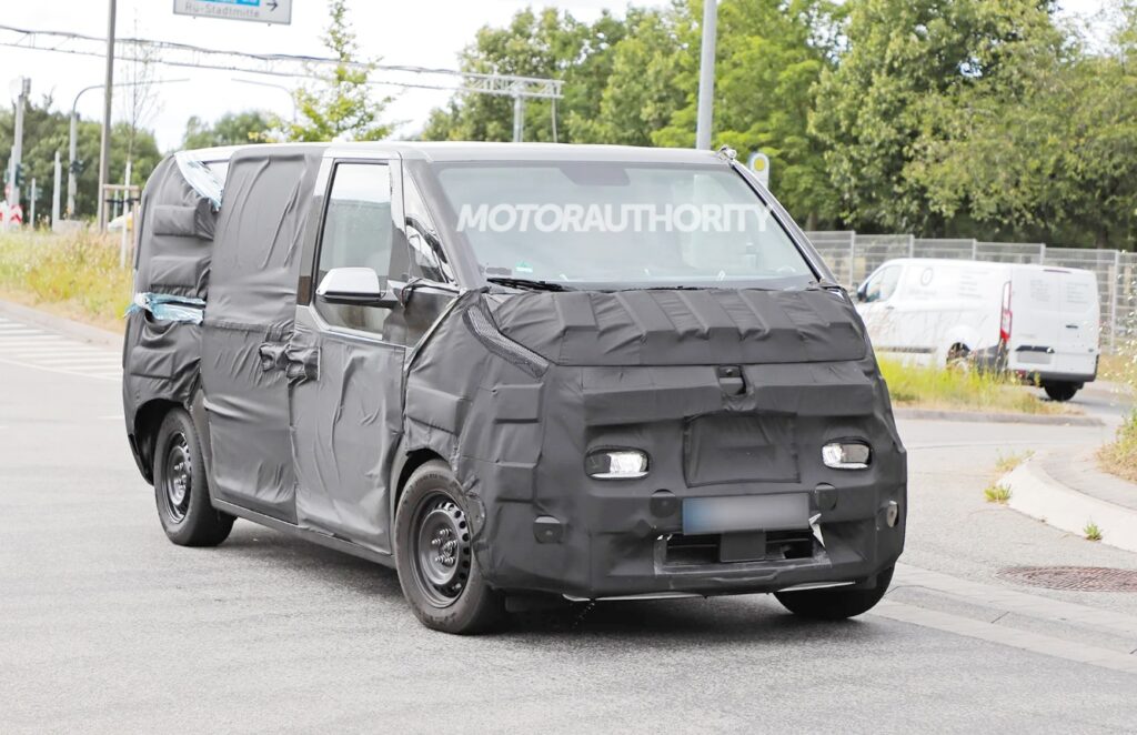 기아 PV5 스파이샷 포착