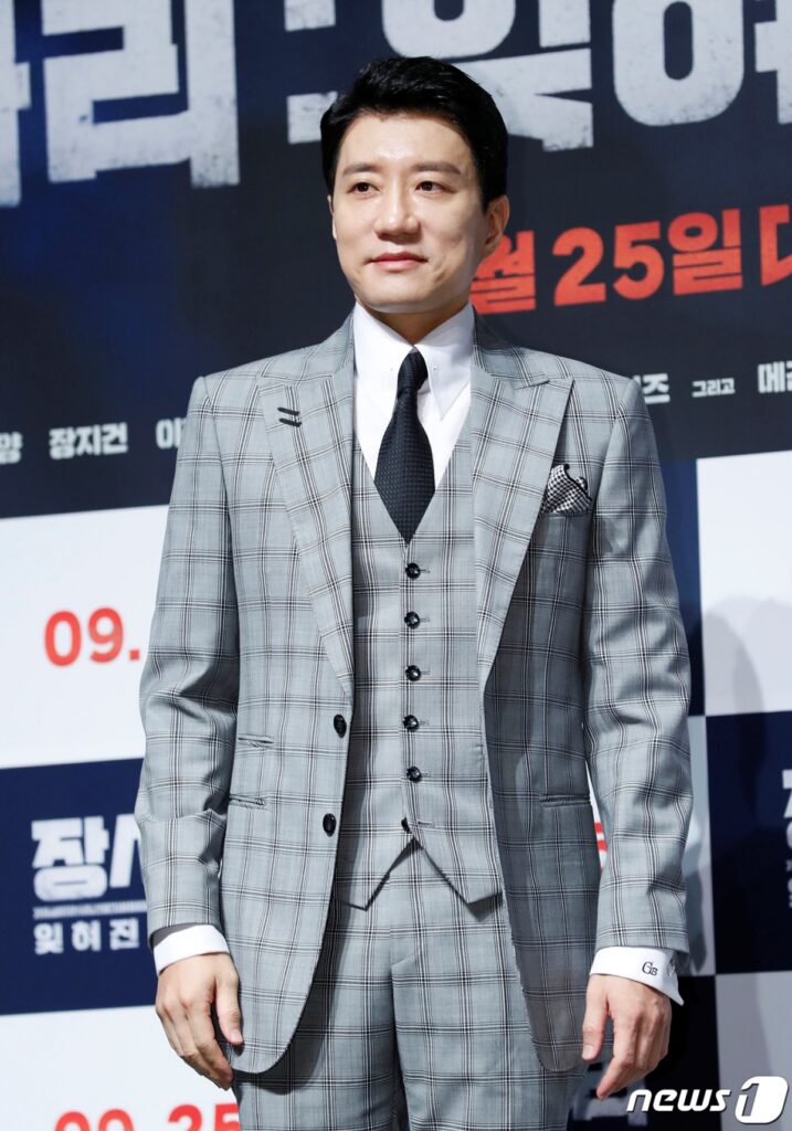 "상위1% 연기 천재는 다르구나"…깜짝 소식 전한 김명민, 그가 선택한 '특별한' 자동차의 정체는? 3 김명민