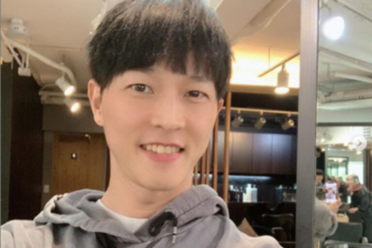 팝핀현준 과거