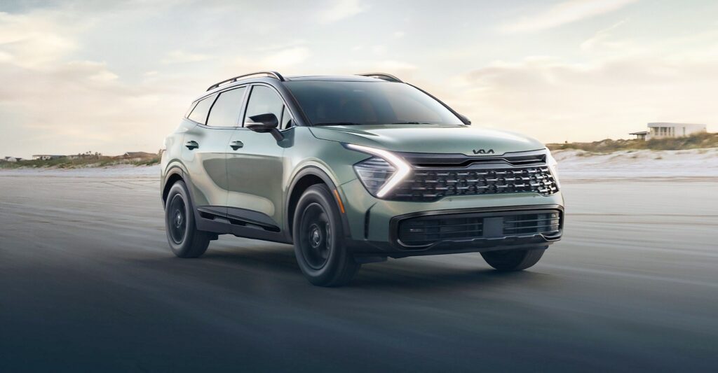 "토레스 이제 어떡하죠?!" 마침내 베일 벗은 기아 신차, KGM 초비상 5 기아 스포티지 페이스리프트 출시