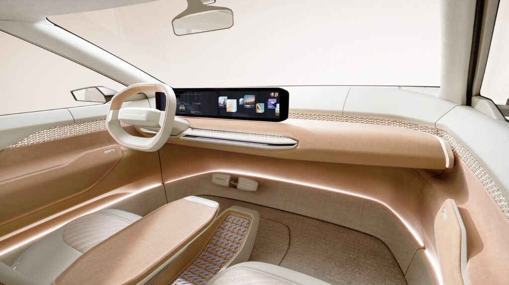 "EV3 나온 지 얼마나 됐다고"..기아 신형 전기 세단, 옆모습이 대박이다 5 기아 EV4 배터리