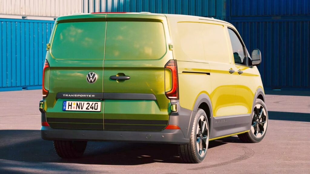 "한국오면 쫙 깔릴 듯?!" 스타리아 뺨치는 미니밴, 하이브리드 스펙이 '대박' 3 폭스바겐 트랜스포터 T7 출시