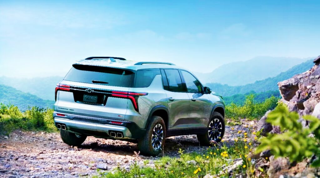 "펠리세이드? 이 車면 부럽지 않다" 도로가 꽉 찬다는 SUV, 대체 뭐길래? 5 쉐보레 2025 트래버스 가격