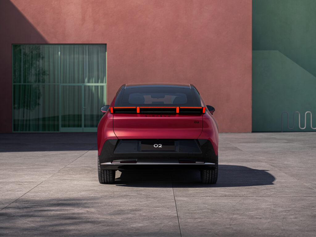 "제가 알던 볼보 맞나요"… 확 바뀐 신차 디자인, 아빠들 '화들짝' 3 볼보 지리자동차 02 출시