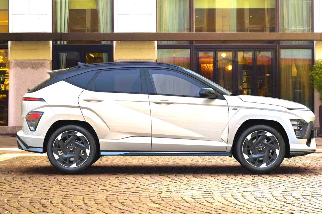 3년이나 탔는데 "이게 말이 안된다"…미국이 '홀딱' 반한 한국차 1 Hyundai Kia 2025 Residual Value Award