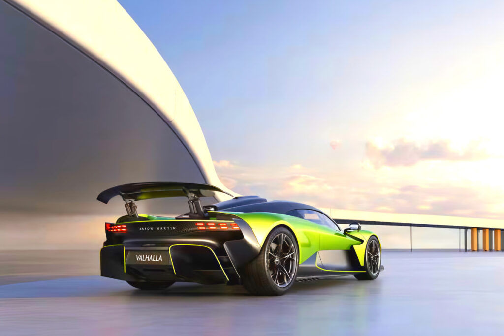 페라리 안 부러운 車 "새 역사 썼다"…3개의 심장 품은 '1079마력' 야심작 3 Aston Martin Valhalla Unveiled (3)