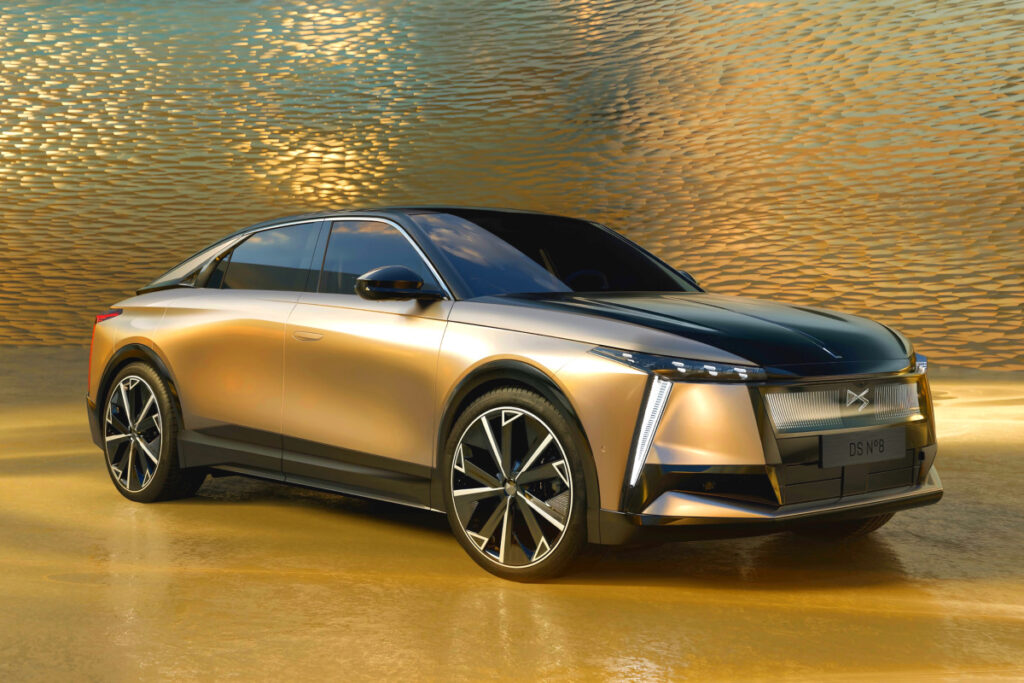 DS Automobile DS N8 unveiled (4)