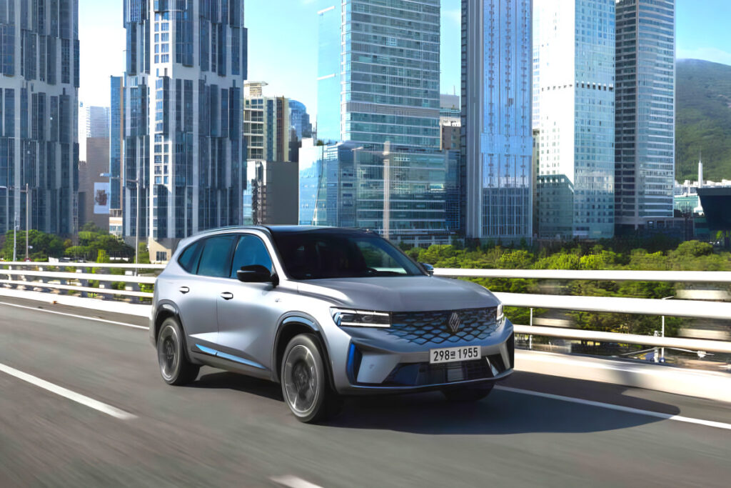 4년 만에 신차로 "흥행 돌풍"…없어서 못 판다는 車, 대체 뭐길래? 6 Grand Koleos sales performance rises (6)