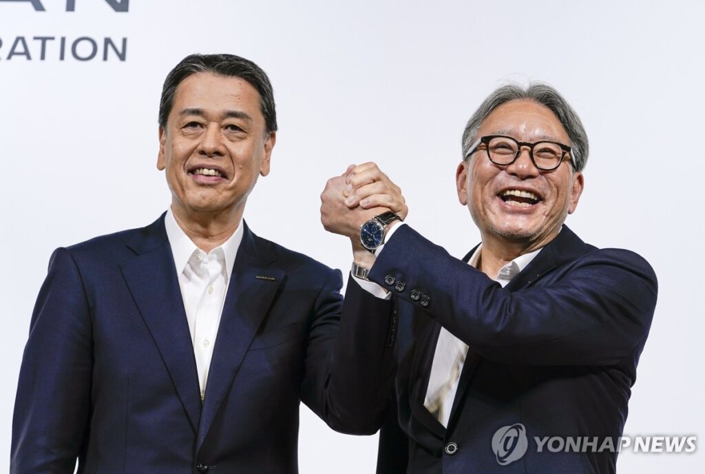 "중국 공세에 결국"…심상치 않더니 현대차도 '초비상', 왜 이런 일이? 2 혼다 닛산 합병