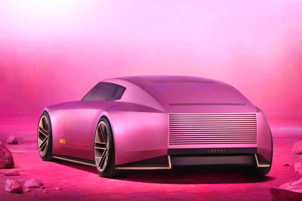 난해한 디자인에 '아뿔싸'… 벤틀리·포르쉐 잡겠다는 차, 정체가 뭐길래 4 Jaguar Type 00 concept car unveiled (4)